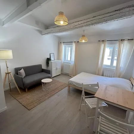 Cozy Downtown Apartmán *